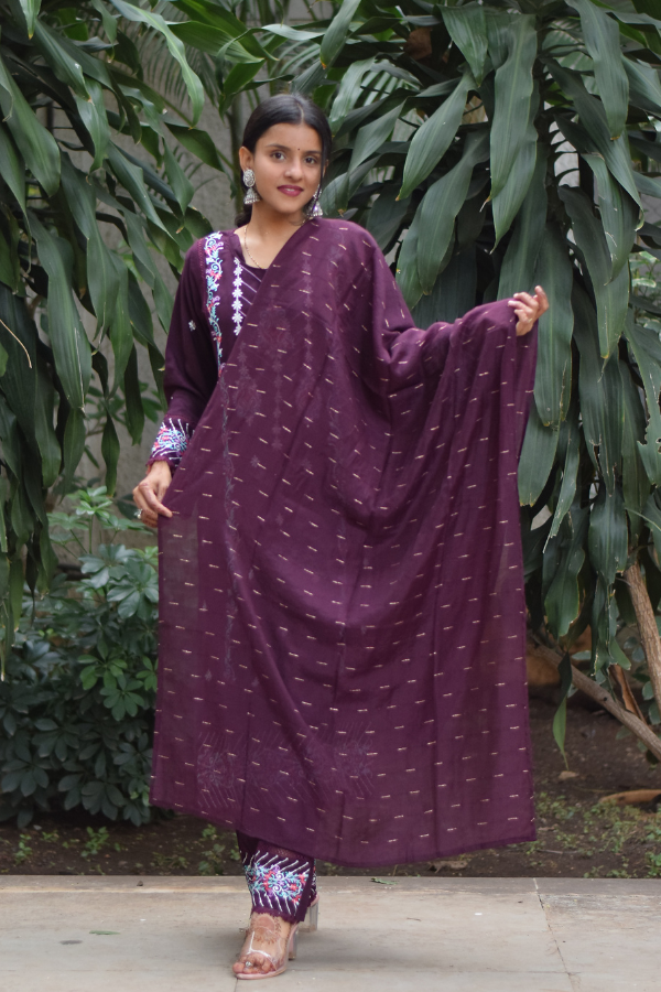 Printed dupatta with kurta set | kurta set for office | pakistani kurta set with dupatta