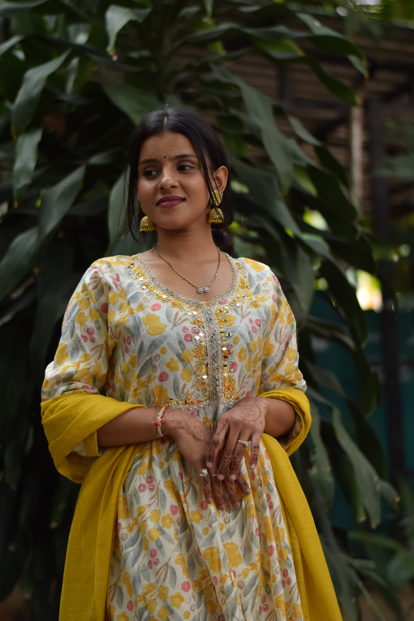 Embroidery work kurta set | best kurta set online | shop kurta set online