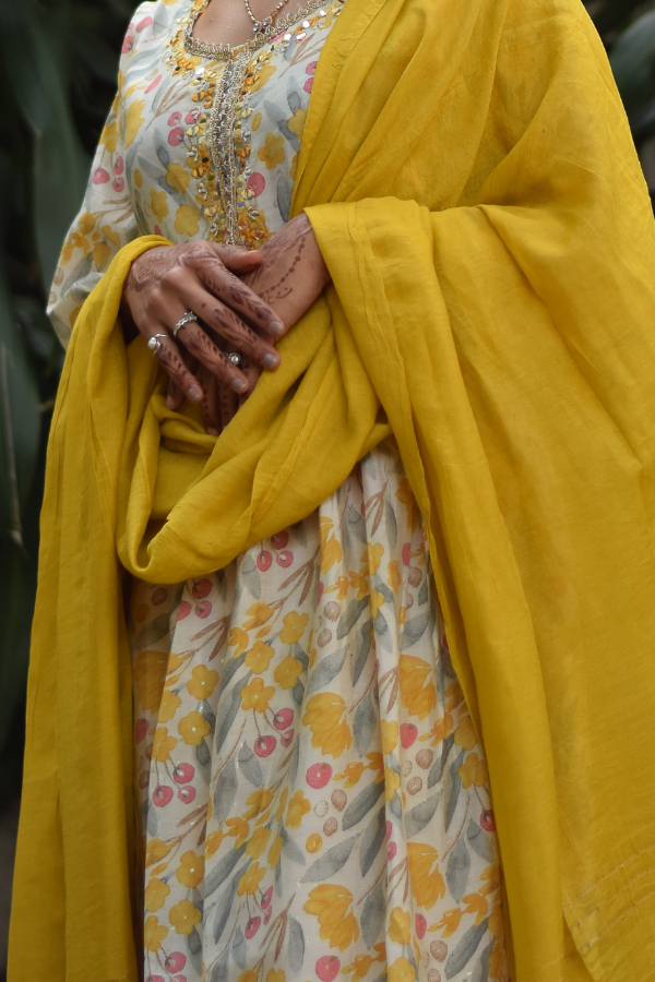 Dupatta | yellow dupatta | yellow kurta set with dupatta