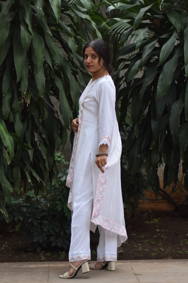 Kurta set for girls | kurta set with dupatta | kurta set with embroidery work